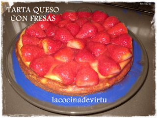 http://lacocinadevirtu.blogspot.com.es/2013/10/tarta-de-queso-con-fresas.html