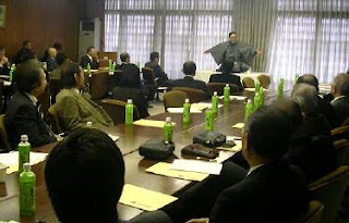 商工会議所 三遊亭楽春講演会 「落語に学ぶカスタマーサービス」 商工会議所 三遊亭楽春講演会 「落語に学ぶカスタマーサービス」