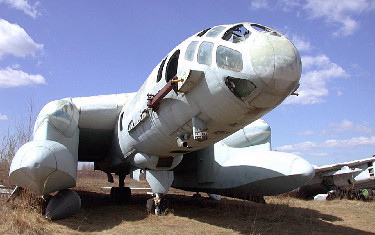Амфибия вертикального взлета вва-14. Вва-14 вертикально-взлетающая амфибия. Взлетающую амфибия вва 14. Самолёт-амфибия вва-14. Взлетающую амфибия вва 14.