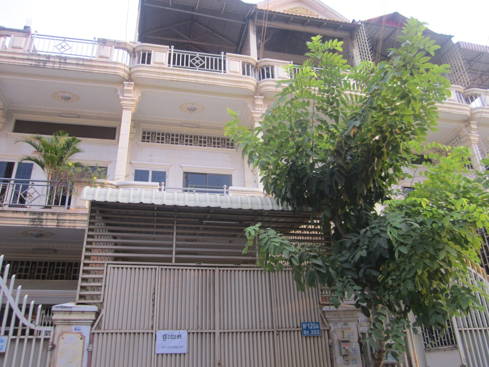 Sale, 200 000, Tek Laok 3 (Phnom Penh) House for Sale in CAMBODIA