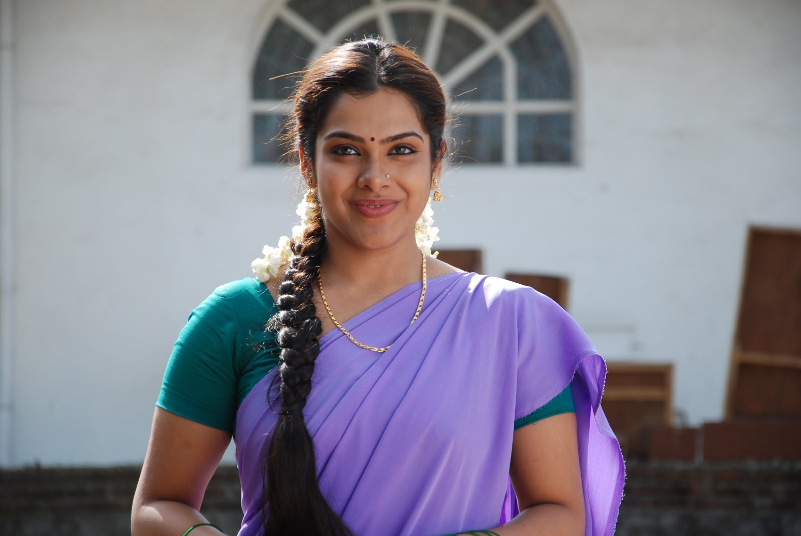 Sandhya Hot Half Saree Pictures Sandhya Telugu Movie Annavaram.