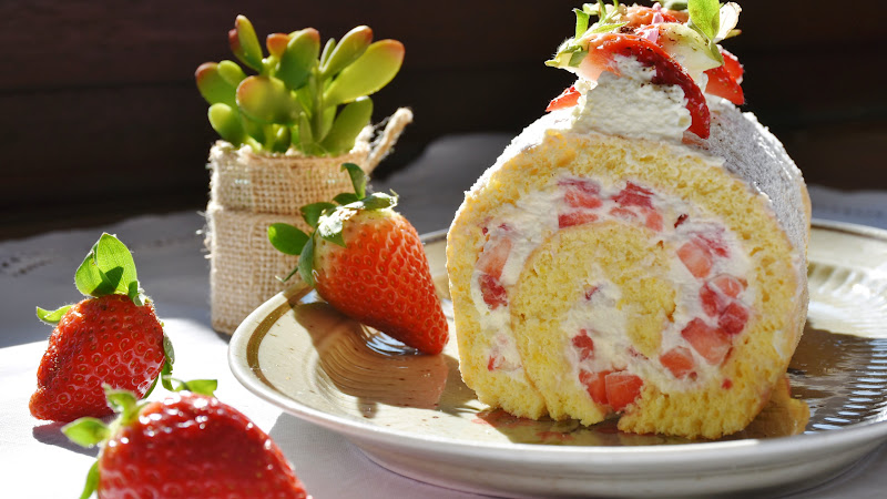 Cake with Strawberries