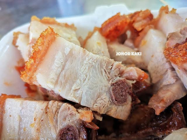 Ah Hou Roast Meat. One of the Best Ipoh Roast Meat Stalls 阿豪烧肉档 Ah Hou Roast Meat. One of the Best Ipoh Roast Meat Stalls 阿豪烧肉档