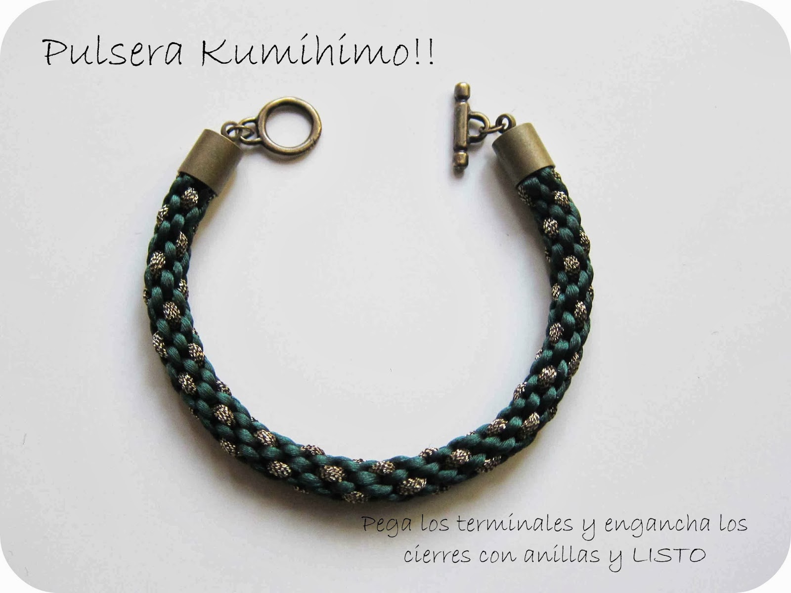 Geometrías Recortables: Pulseras Kumihimo