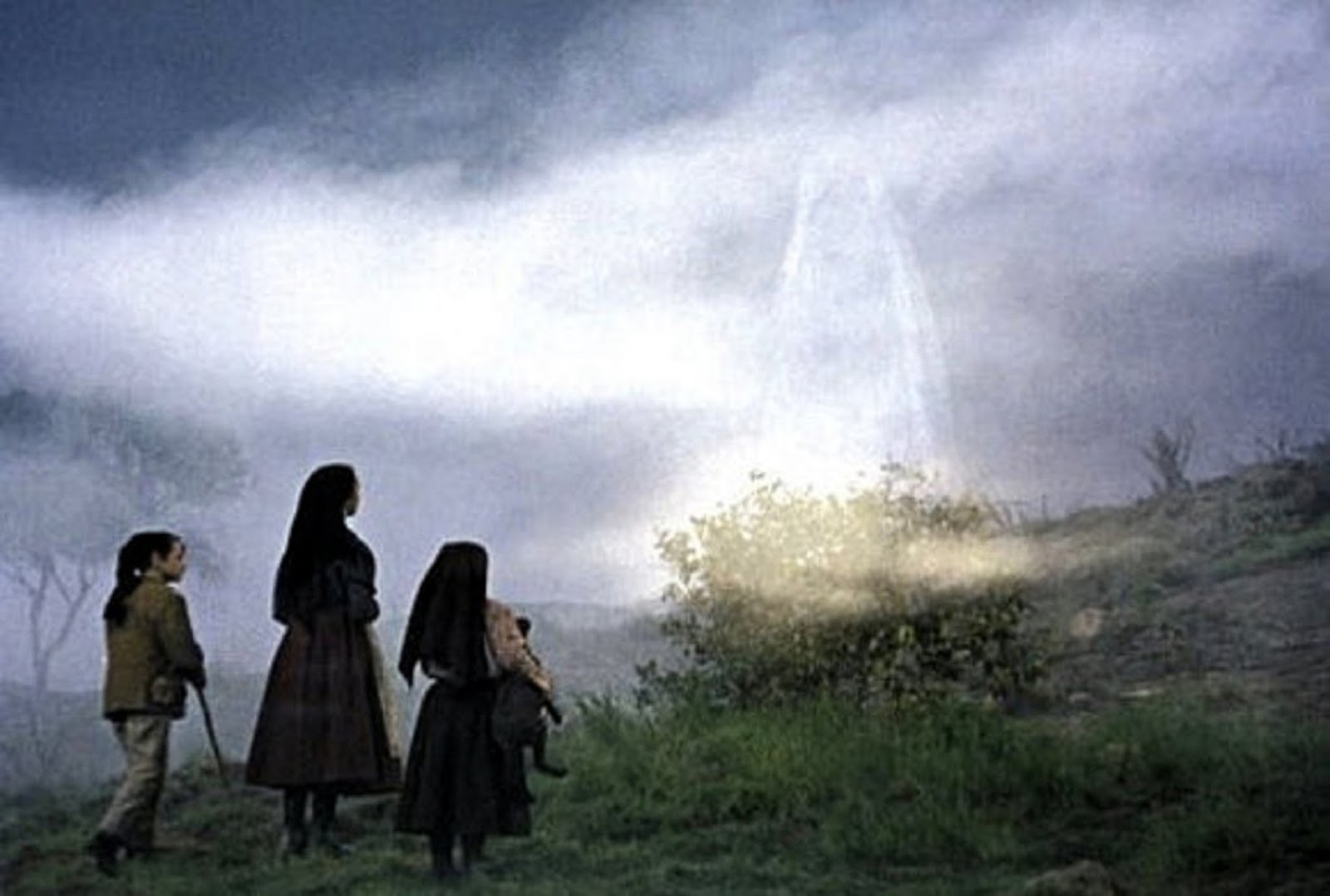 Ut quis Fideles Inveniatur A NOVENTA Y NUEVE AÑOS DE LA APARICION DE