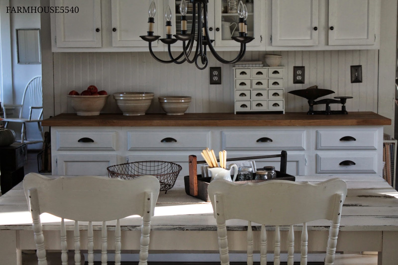 FARMHOUSE 5540: Our Farmhouse Kitchen Table