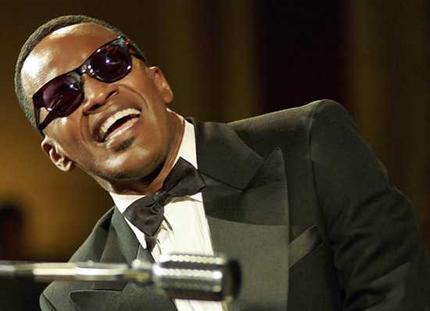 foxx_wideweb__430x311.jpg
