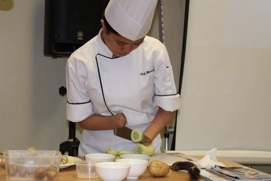 Maricel Apatan, The Chef With No Hands! Her Story Will Inspire You!_okjer.com
