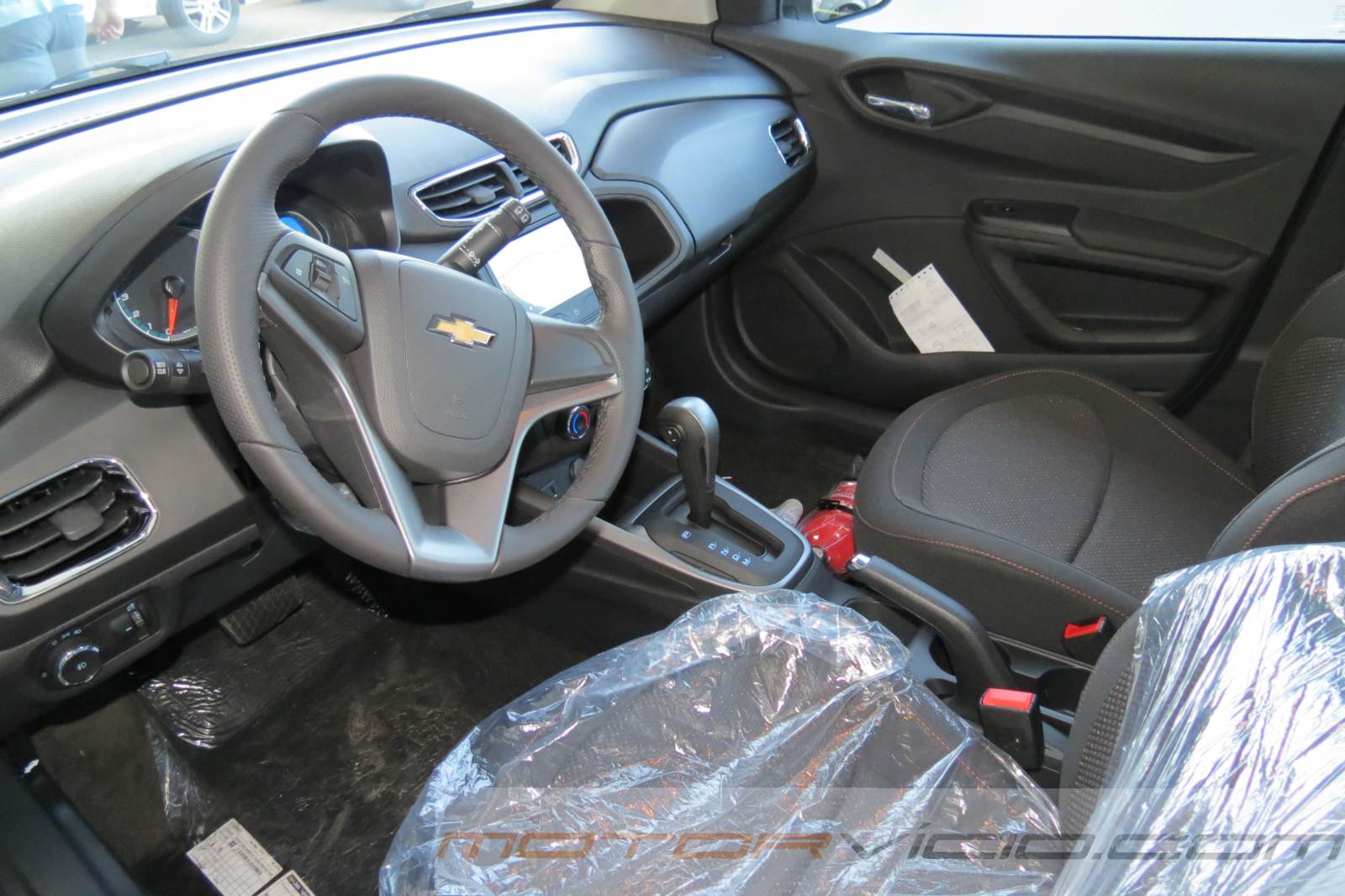 Onix LTZ 2014 Automático preço, consumo e desempenho