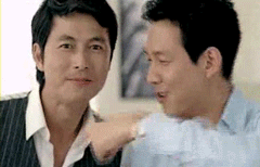 웃을 때 소년같이 웃는 이정재 .jpg | 인스티즈