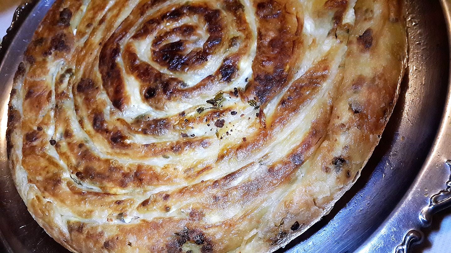 TAVA�DA BÖREK NASIL YAPILIR ? LUNTUĞ