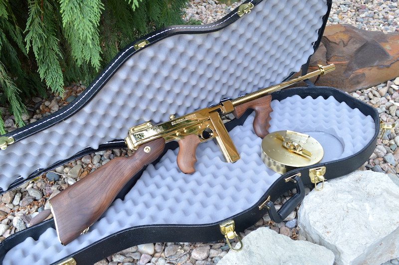 Auto Ordnance Deluxe Titanium Gold Thompson Tommy Gun Review