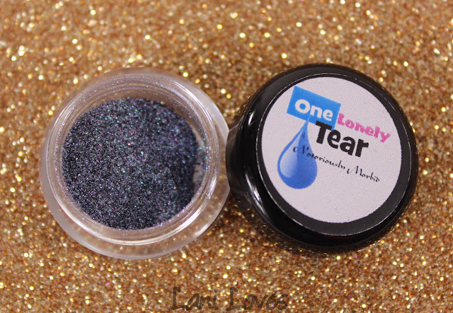 Notoriously Morbid High School Hellcat Eyeshadow Swatches & Review