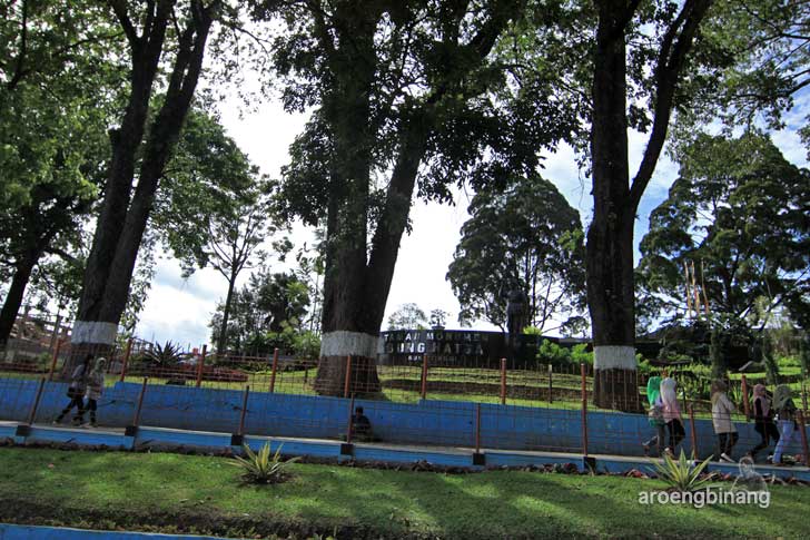 taman monumen bung hatta bukittinggi