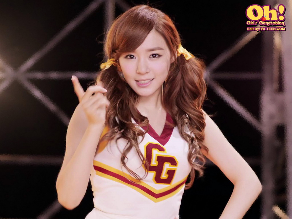 Чонгук и дженни. Суджин айдолка. Two idols. Binnie oh my girl. Donna has siblings on a school day.