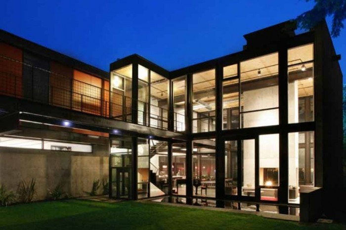 bedroom design blog: Steel And Glass House At Olson Sundberg Allen Ndiga