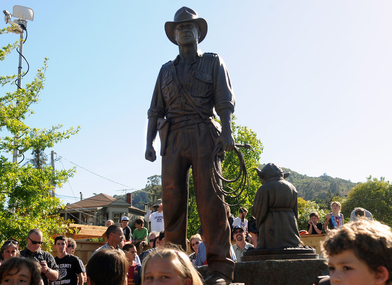 Lucas Unveils Yoda And Indiana Jones Statues At San Anselmo's