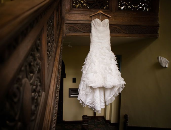 Brides Beware! 5 Top Tips To Avoid Fake Wedding Dresses Online Brides Beware! 5 Top Tips To Avoid Fake Wedding Dresses Online
