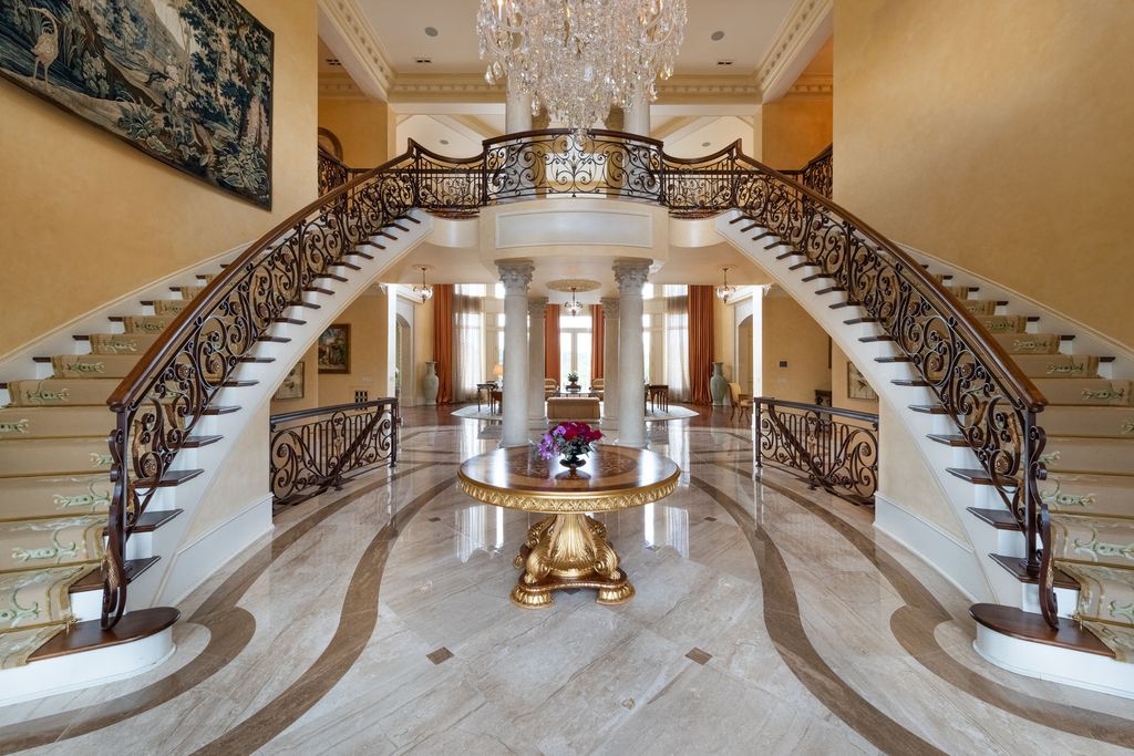 Tyler Perry's Former 34,000 Square Foot Mega Mansion In Atlanta, GA