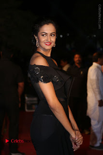 Actress Shu Aiyappa Stills in Stylish Black Long Dress at Gemini TV Puraskaralu 2016 Event  0013