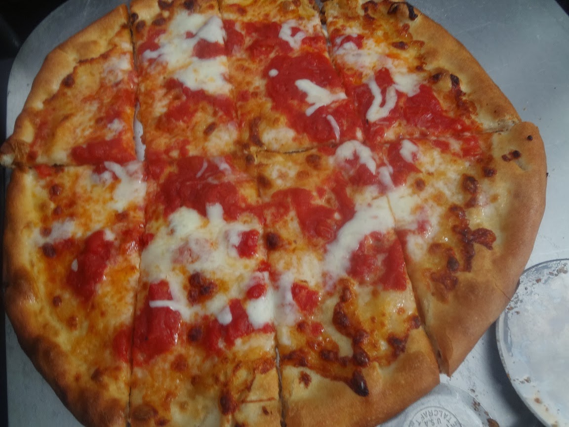 Learning Knowledge to Make Pizza: De Lorenzo's attempt in the ...
