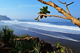 gambar Pantai Pasetran Gondomayit gambar Pantai Pasetran Gondomayit