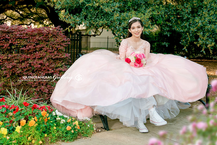 Baytown Quinceaneras! Photography + Video »