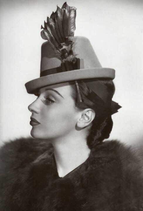 Late 30s/Early 40s Hat Fabulousness! #vintage #hat #1930s 