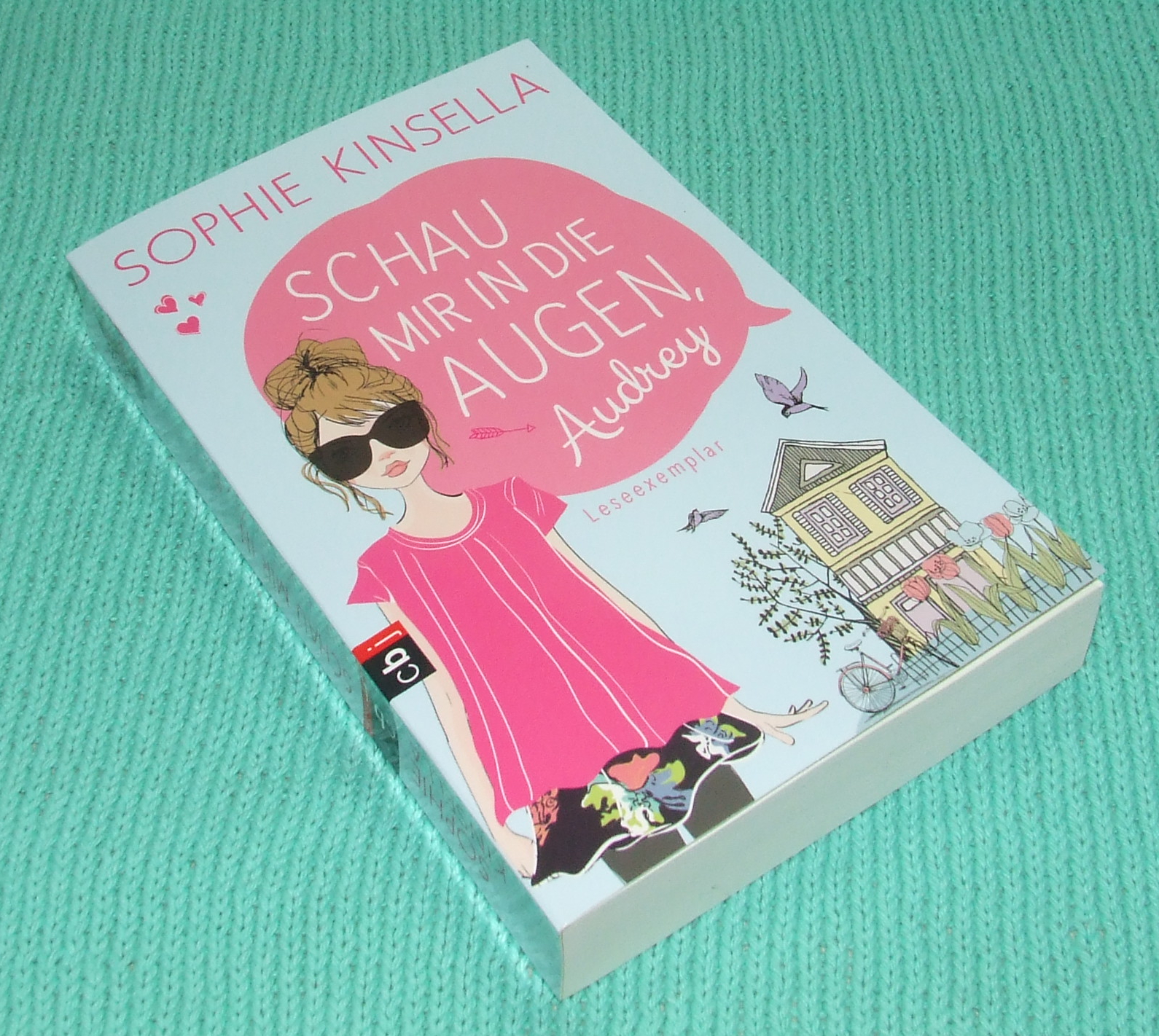 Vanessas Bücherecke Schau mir in die Augen, Audrey von Sophie Kinsella