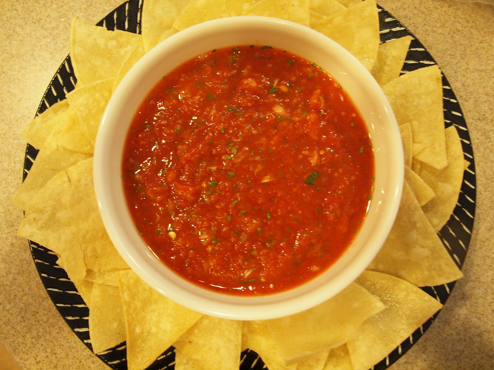 Dishin' It Out Restaurant Chips & Salsa