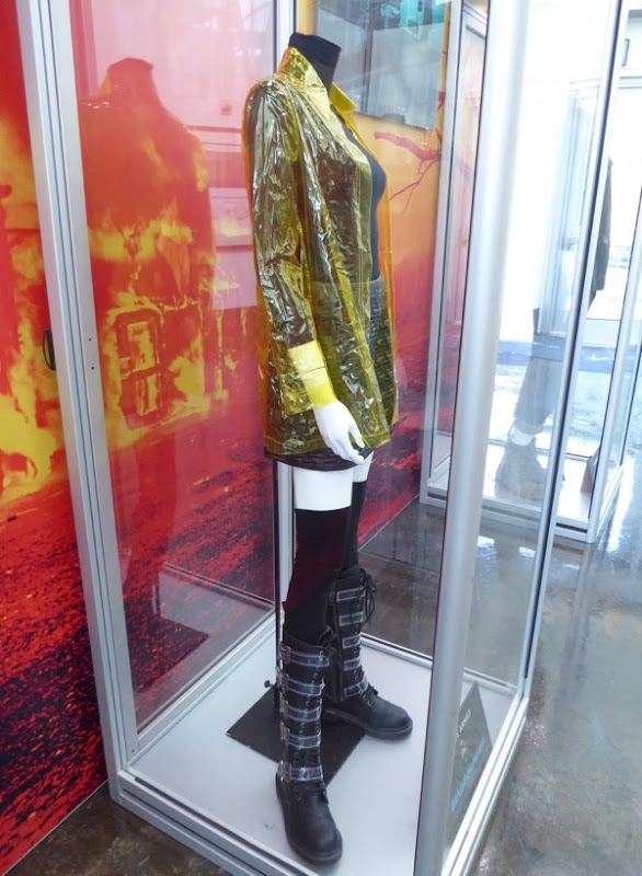 Joi Blade Runner 2049 movie costume Joi Blade Runner 2049 movie costume