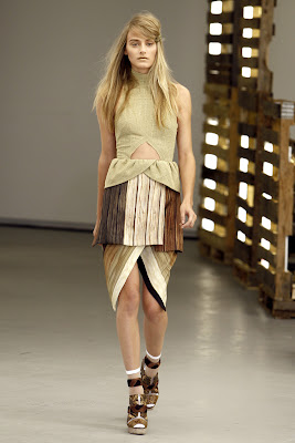 Rodarte Spring Summer 2011 - Wood dresses - wood fashion