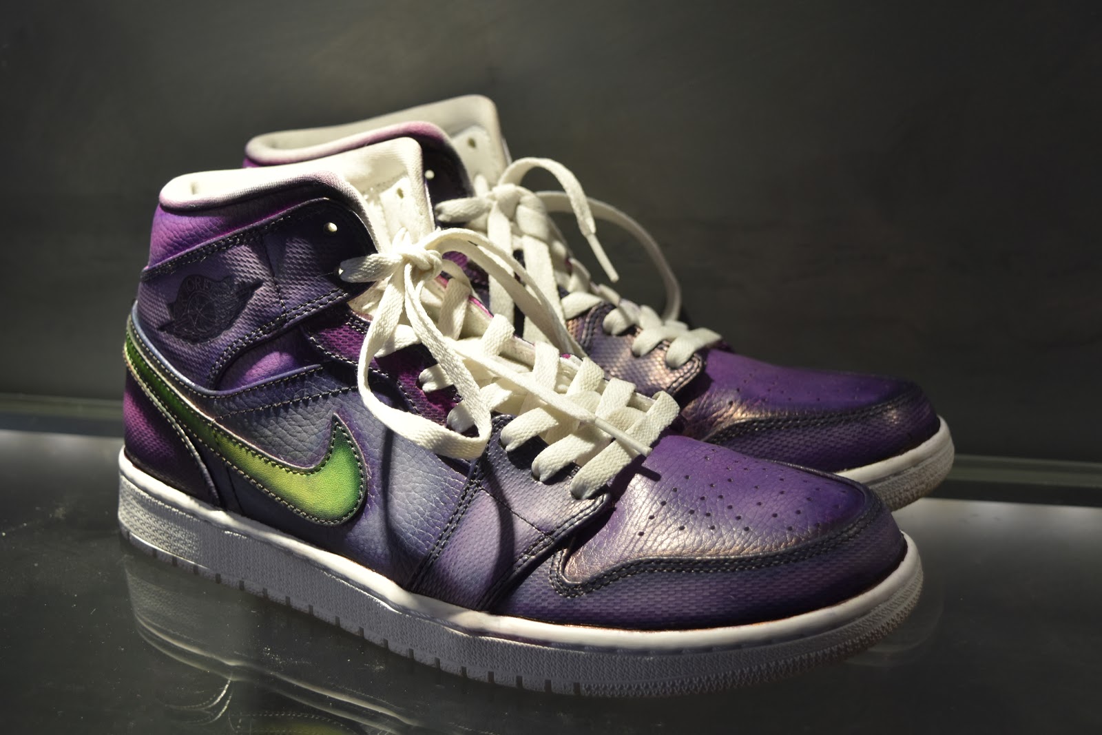 Paulus Bolten Shoe Boudoir Souliers & cuirs patin?�s: La folie des Nike Air Force 1