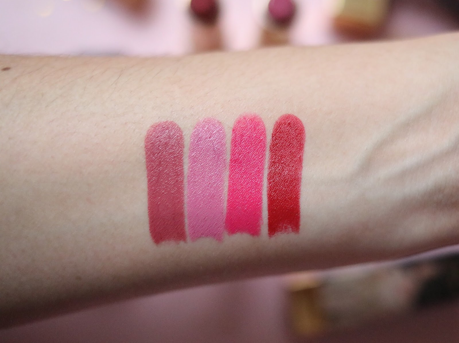 COLOURPOP , DISNEY , DISNEY DESIGNER,A Whole New World,Its A Princess Thing,