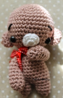 http://translate.googleusercontent.com/translate_c?depth=1&hl=es&rurl=translate.google.es&sl=ru&tl=es&u=http://mimi-mimi.ru/shemi-opisaniya/97-amigurumi-mishka&usg=ALkJrhgTKyqT1KYQ1a8VKbhjx0p-S1aoPw