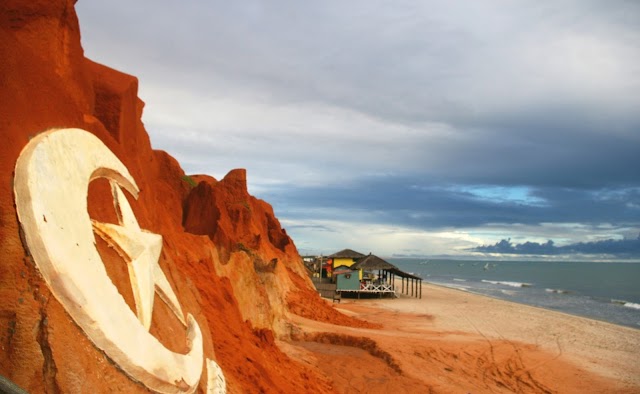 Canoa Quebrada, em nosso Ceará - vejam as imagens!