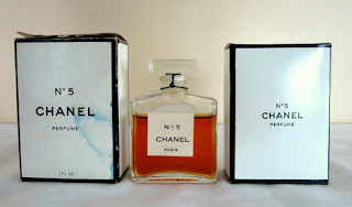 Pin by nancy, but no drew on materials for carrd  Chanel perfume bottle,  Perfume bottles, Chanel perfume