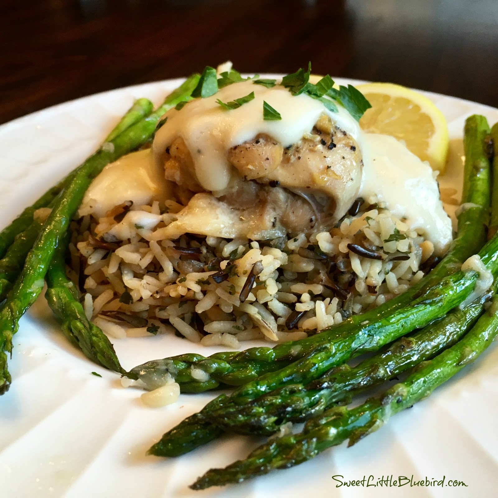 Easy Slow Cooker Lemon Garlic Chicken (Awesome Creamy Sauce) Sweet