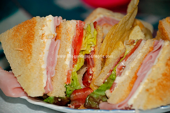 California Club Sándwich - Sándwich Club California Club Sándwich - Sándwich Club
