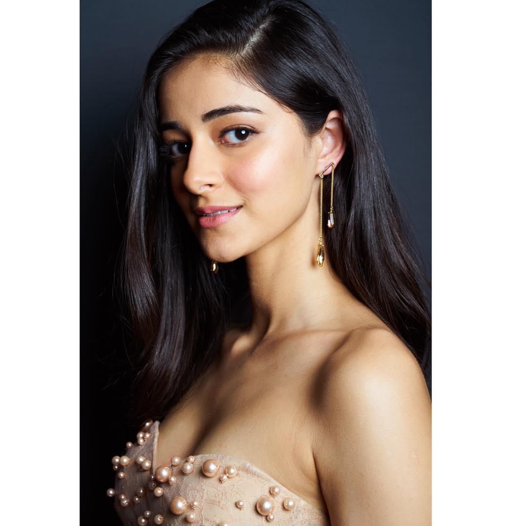 these photos ananya pandey have hit sensation see these photos ananya pandey have hit sensation see
