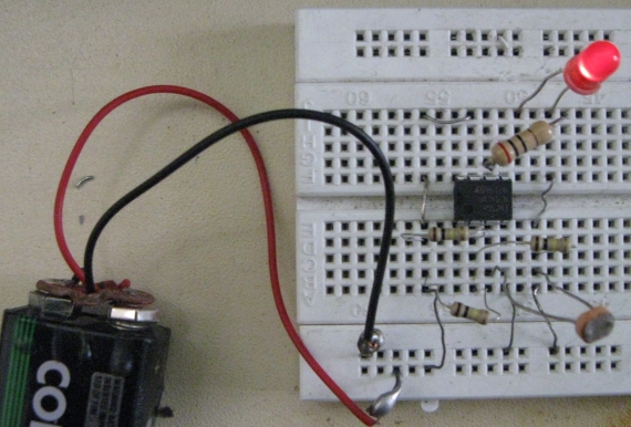 Light Up One By One Or Turns Off Led Volt Meter Circuit Circuit
