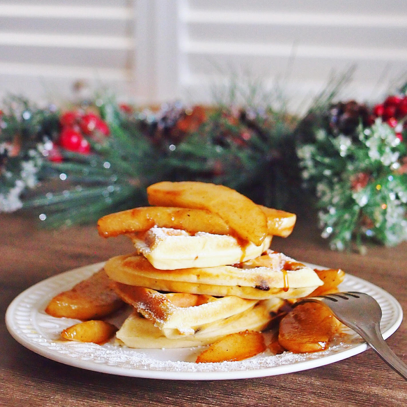{Recipe} Holiday Breakfast Chocolate Chip Waffle with Caramelized Pears