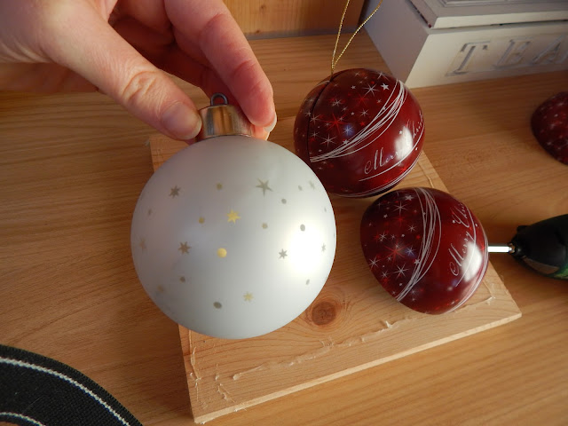 IdeenMuckla: Christbaumkugelrettung