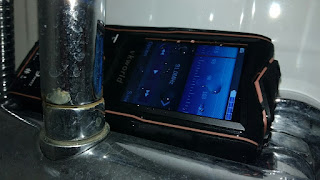 [REVIEW] VKWorld New Stone V3 (Robusto, IP68, Triple SIM, Classic Phone)
