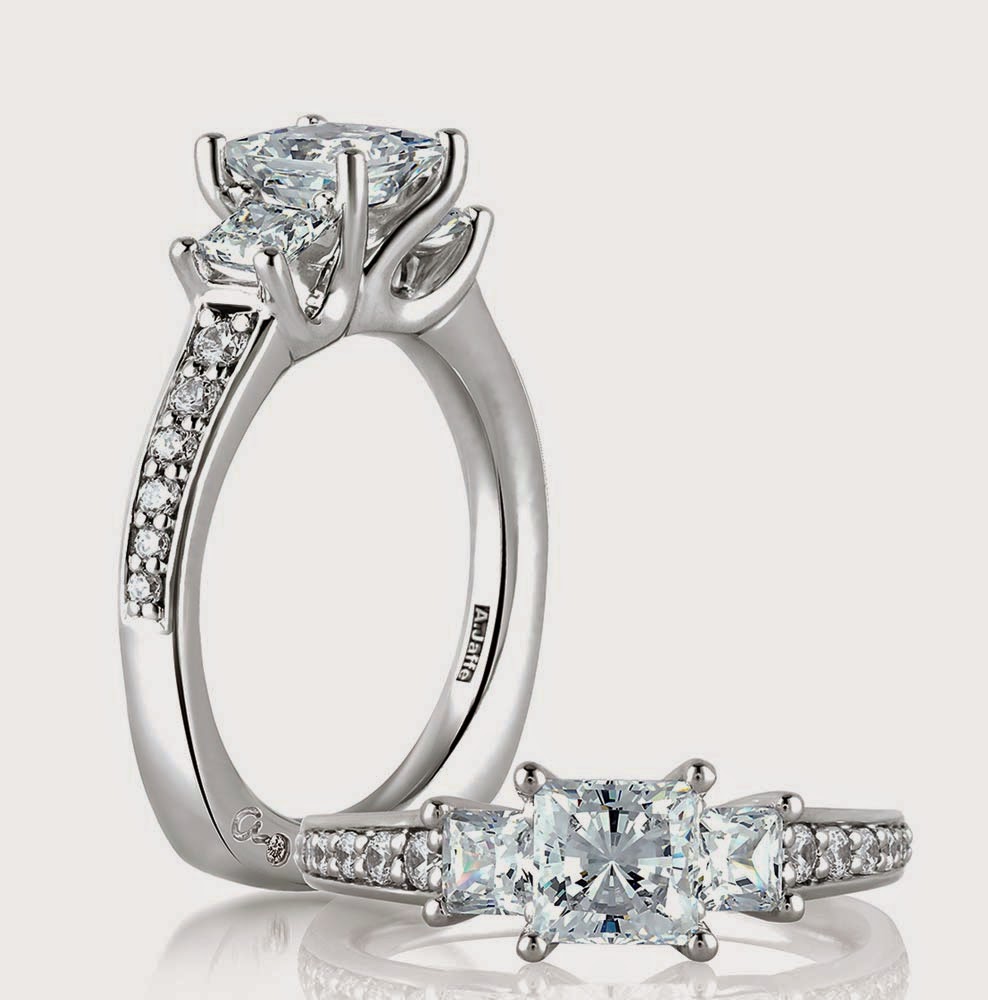 Womens 3 Diamond Wedding Ring Setting Types Images