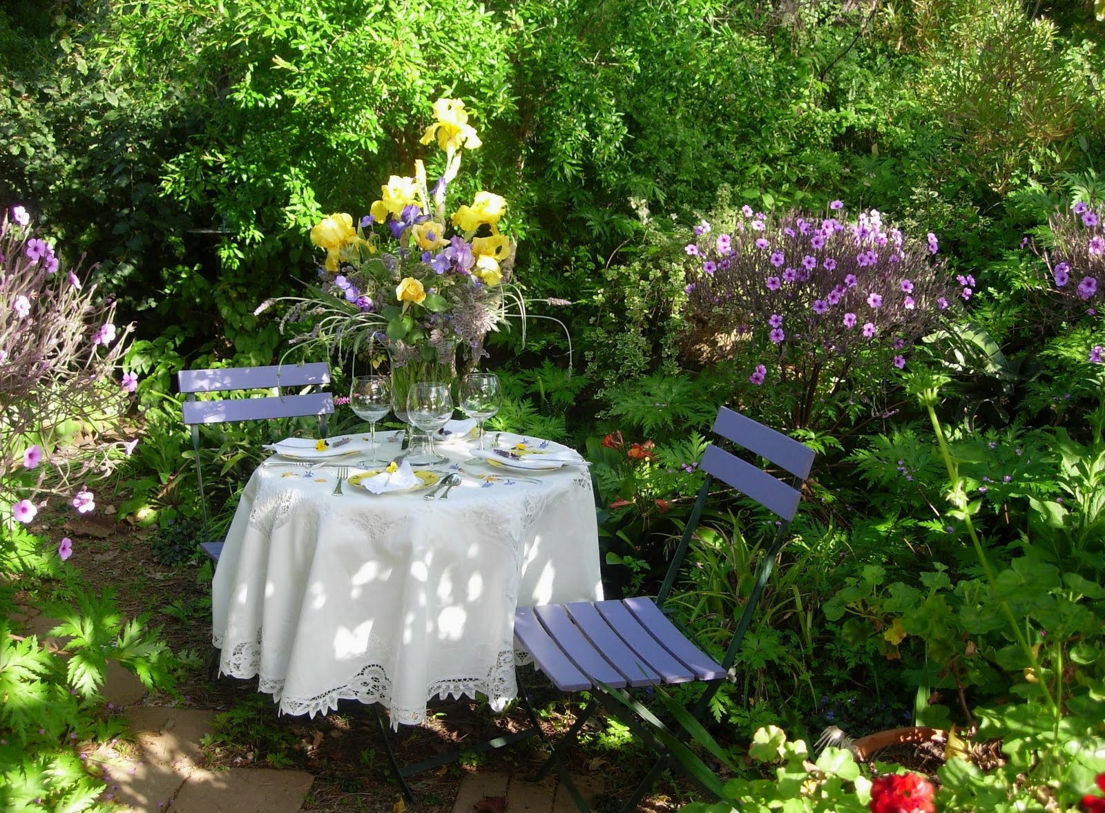 Thyme In A Bottle A VIRTUAL GARDEN PARTY