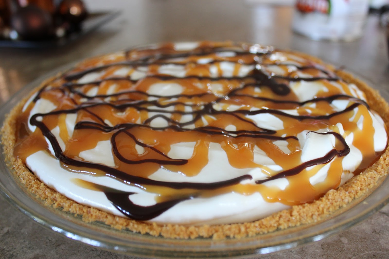 Sisters Luv 2 Cook Coconut Caramel Drizzle Pie