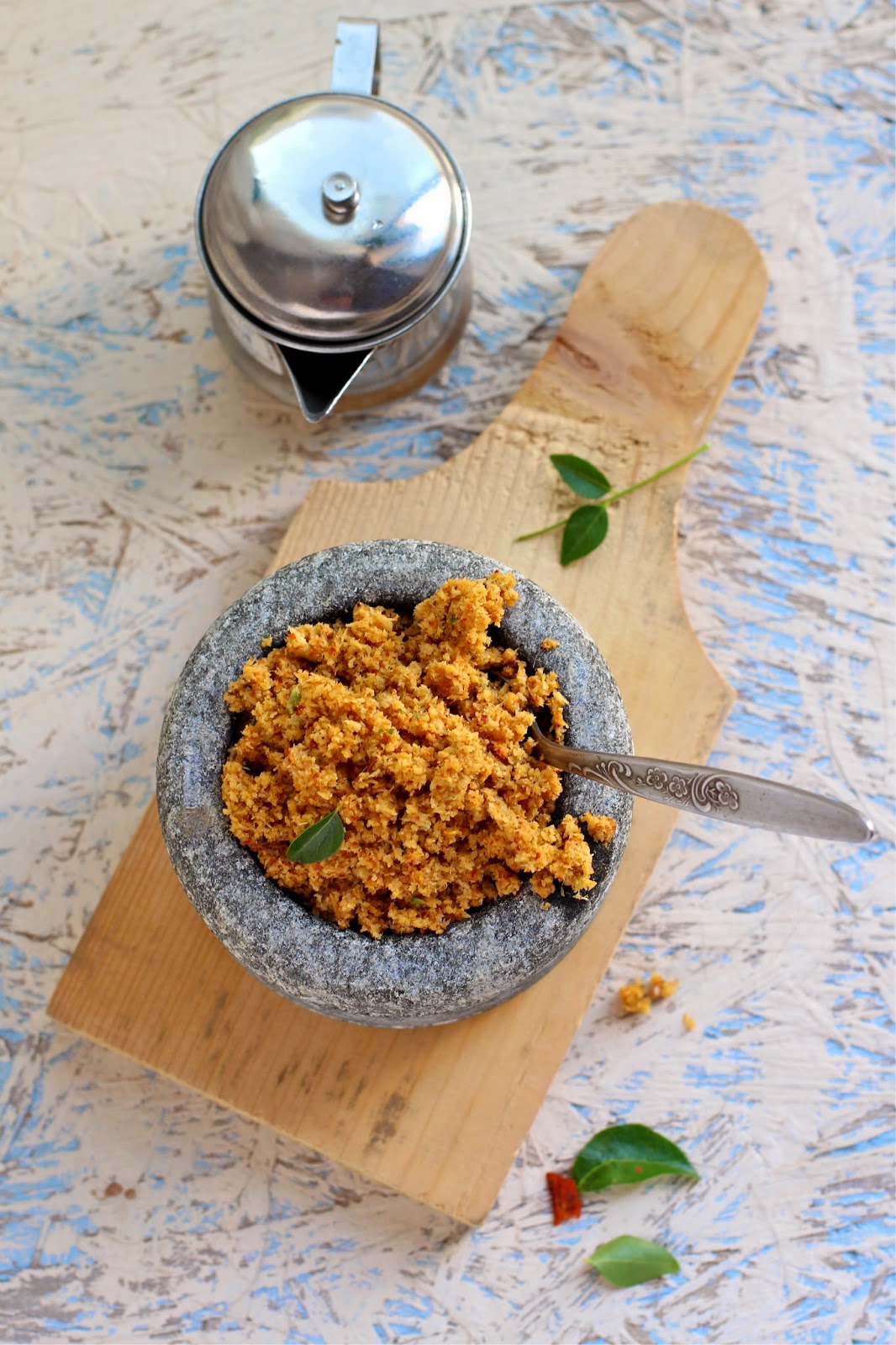 Plateful Kerala Style Dried Shrimp Chutney — Unakka Chemmeen Chammanthi