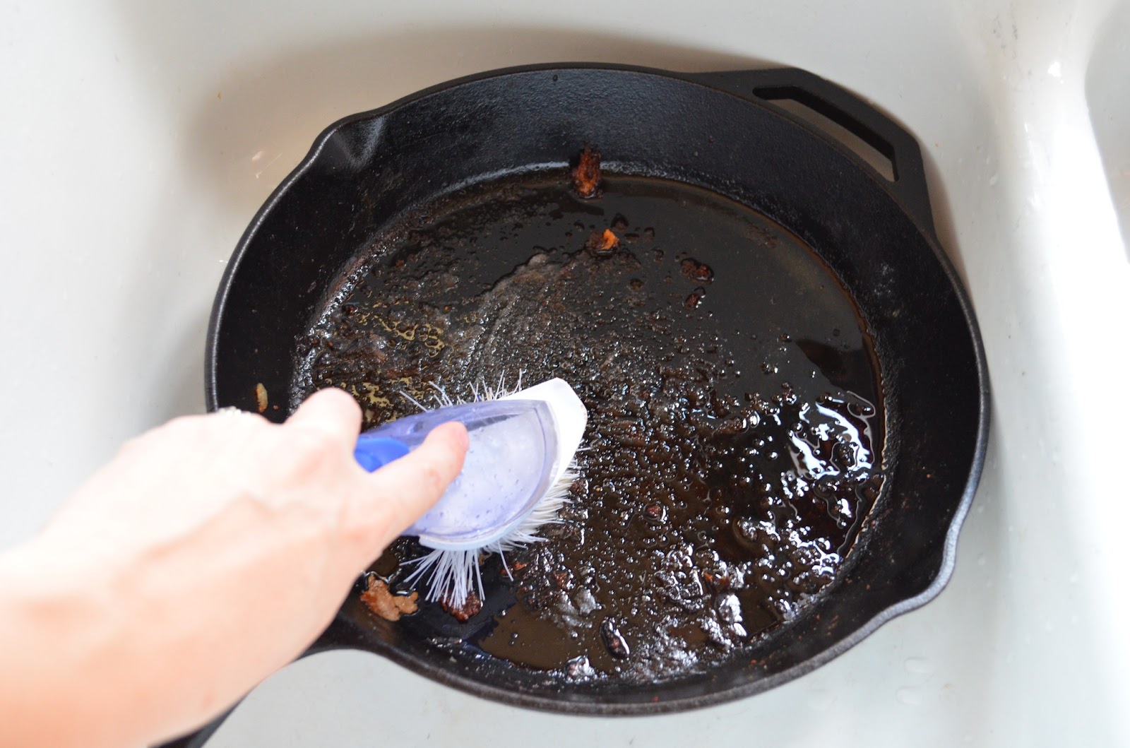 Cast Iron Pan Cleaning 101 Serena Bakes Simply From Scratch