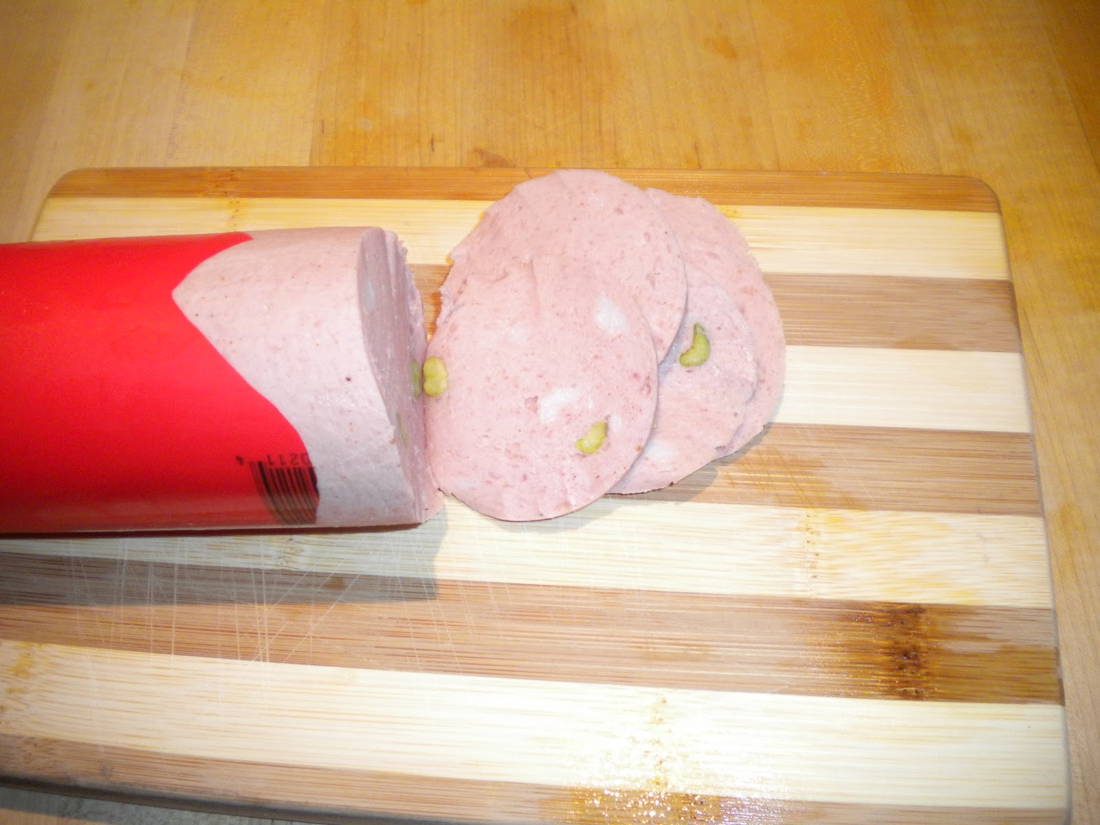 Cafe' Persia Persian Cold Cut (Mortadella) Sandwich (SunDeVich Kalbaas)